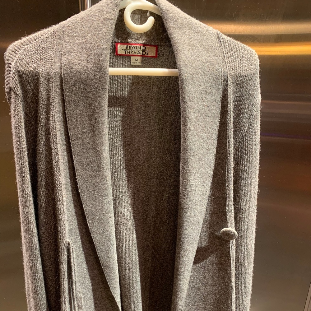 "Beyond Threads" 60% Alpaca, 40% Wool Grey Sweater
